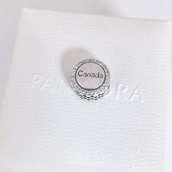 Pandora Canada Red Maple Leaf Charm Bead Travel Vacation S925 Silver with box - Picture 2 of 7